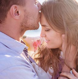 A photo of a lovely couple who was able to find love online.